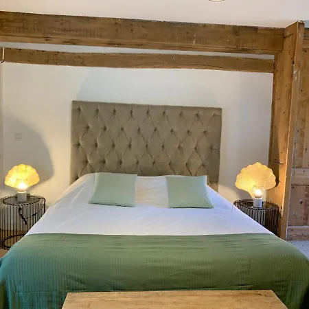 L'ecole Des Demoiselles 4* Honfleur