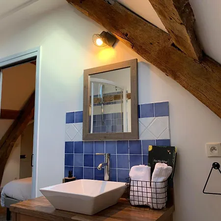 Bed & Breakfast L'ecole Des Demoiselles *