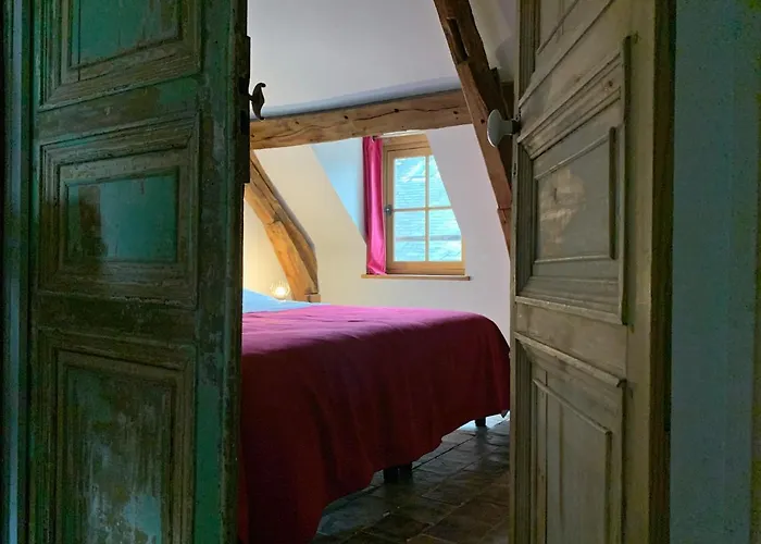 L'ecole Des Demoiselles Honfleur