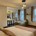 Bed & Breakfast L'ecole Des Demoiselles Honfleur