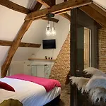 L'ecole Des Demoiselles Bed & Breakfast Honfleur