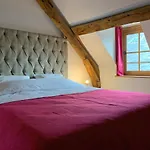 Bed & Breakfast L'ecole Des Demoiselles Honfleur