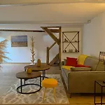 Bed & Breakfast L'ecole Des Demoiselles