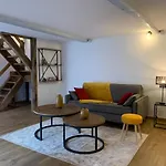 Bed & Breakfast L'ecole Des Demoiselles 4*