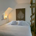 L'ecole Des Demoiselles Bed & Breakfast Honfleur