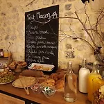 Bed & Breakfast L'ecole Des Demoiselles Honfleur