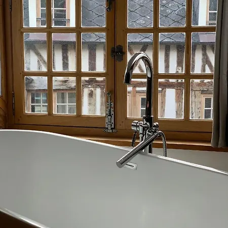 L'ecole Des Demoiselles Nocleg ze śniadaniem Honfleur