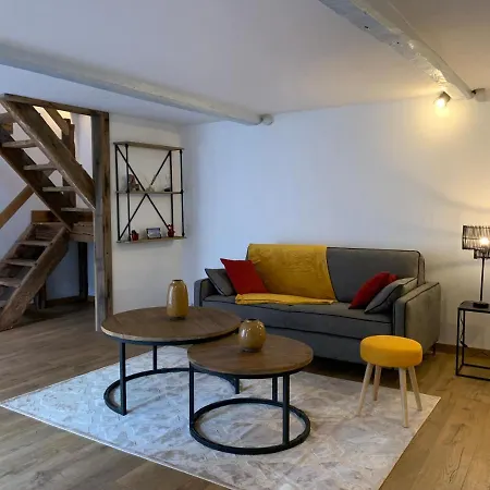 Frühstückspension L'ecole Des Demoiselles 4*