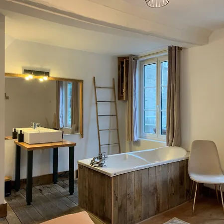 L'ecole Des Demoiselles 3* Honfleur