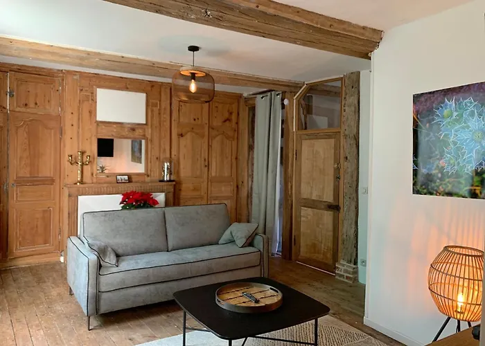 L'ecole Des Demoiselles Bed & Breakfast Honfleur