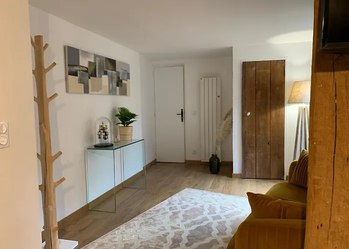 L'ecole Des Demoiselles Honfleur