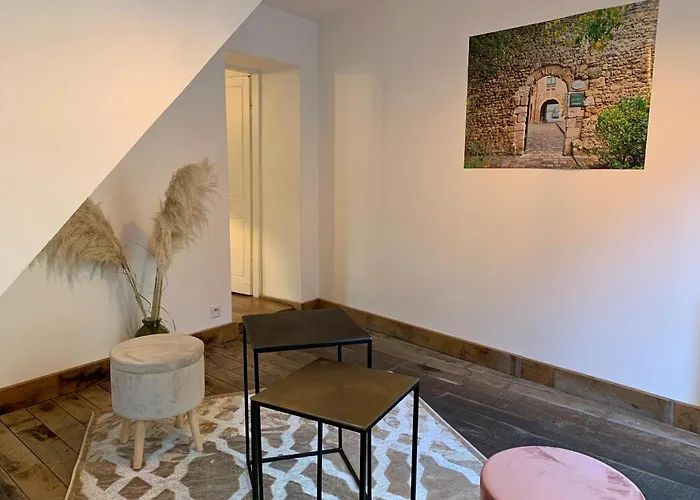 L'ecole Des Demoiselles فندق مبيت وإفطار أونفلور