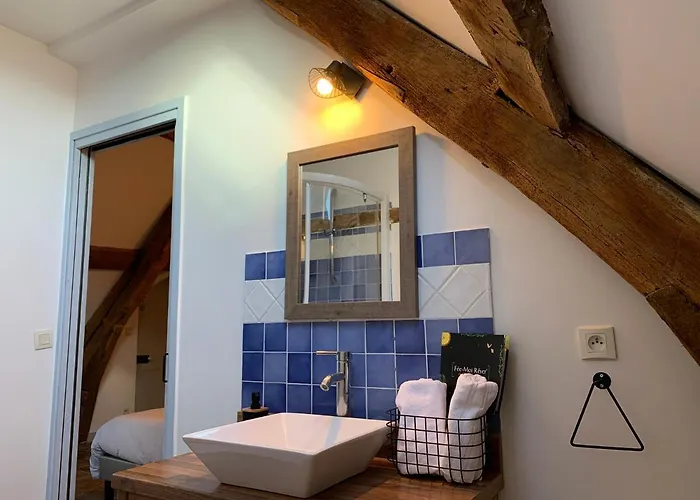 فندق مبيت وإفطار L'ecole Des Demoiselles 3*